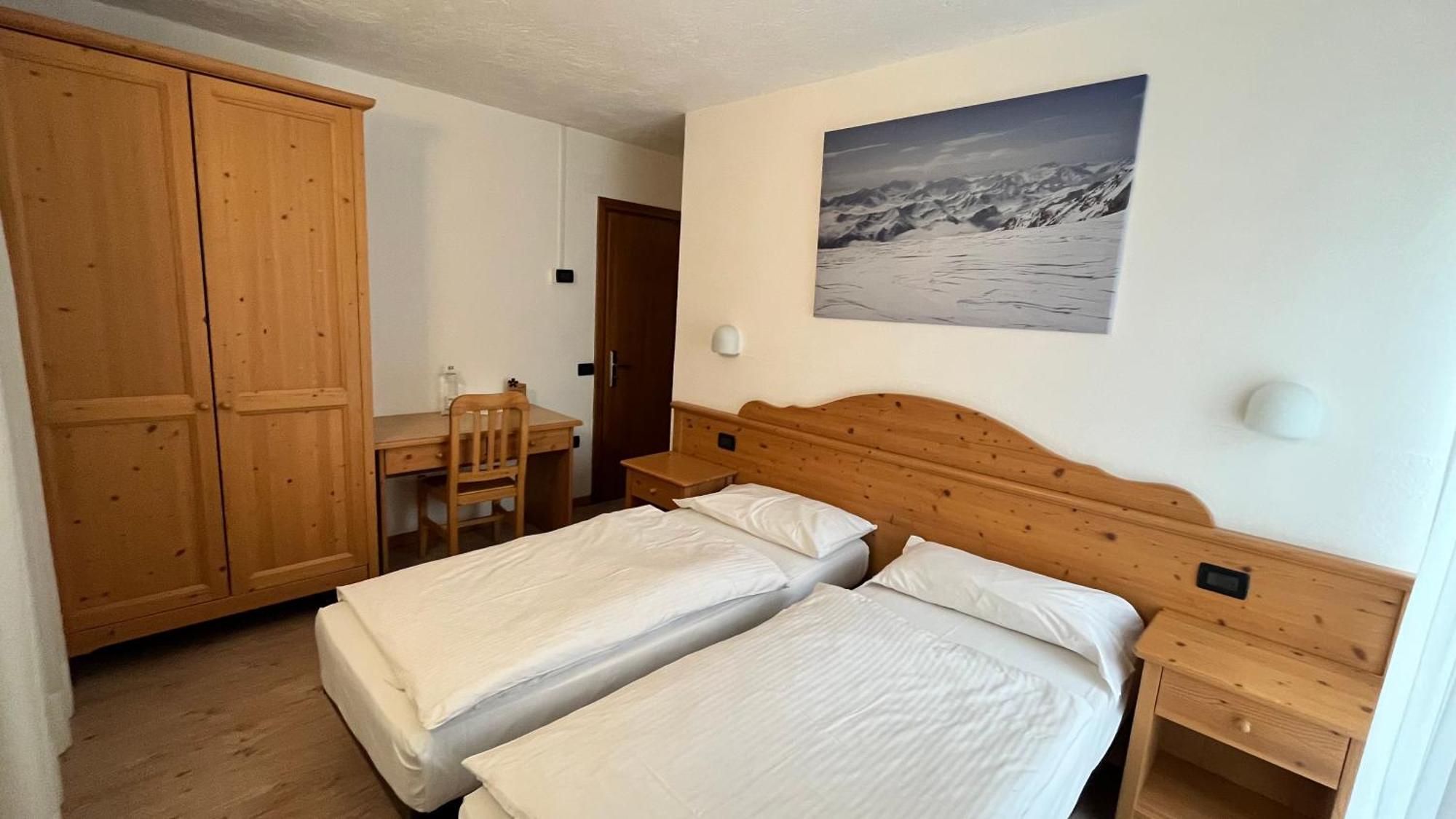 פיו פונטי Hotel Zanella מראה חיצוני תמונה